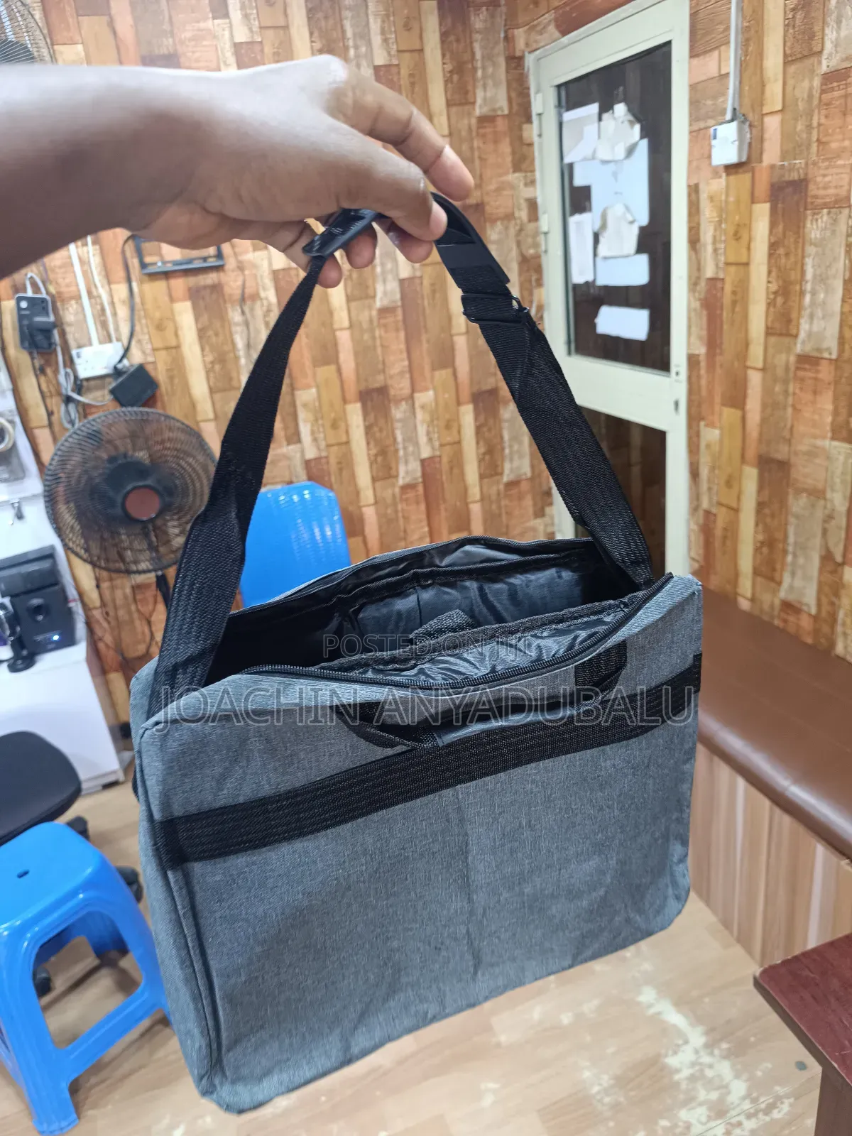 Hp 15.6 Inch Value Topload Case Side Bag Well Padded