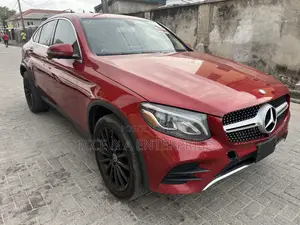 Mercedes-Benz GLC-Class 2018 Red