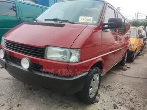 Volkswagen Transporter 2004 Red
