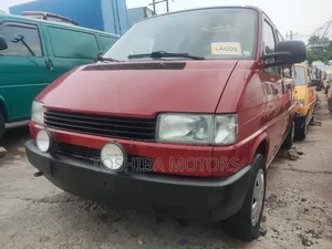 Volkswagen Transporter 2004 Red
