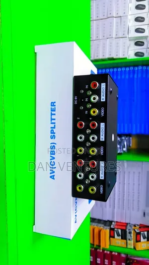 Av CVBS Splltter 4port