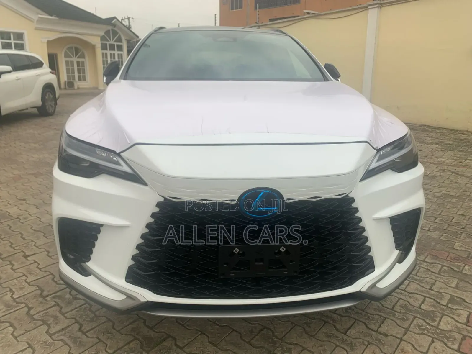 New Lexus RX 2024 White