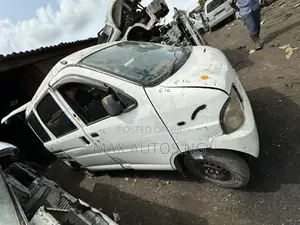 Daihatsu Hijet 2006 White