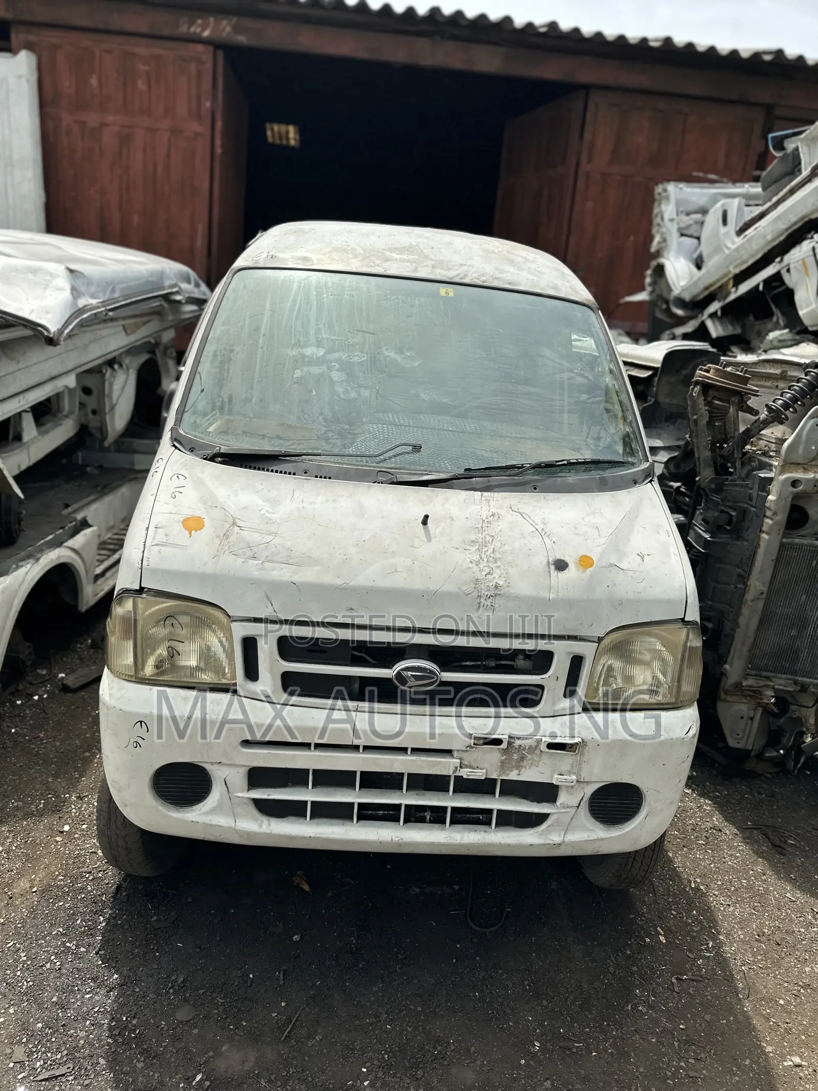 Daihatsu Hijet 2006 White