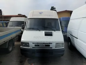 Iveco Daily 2000 White