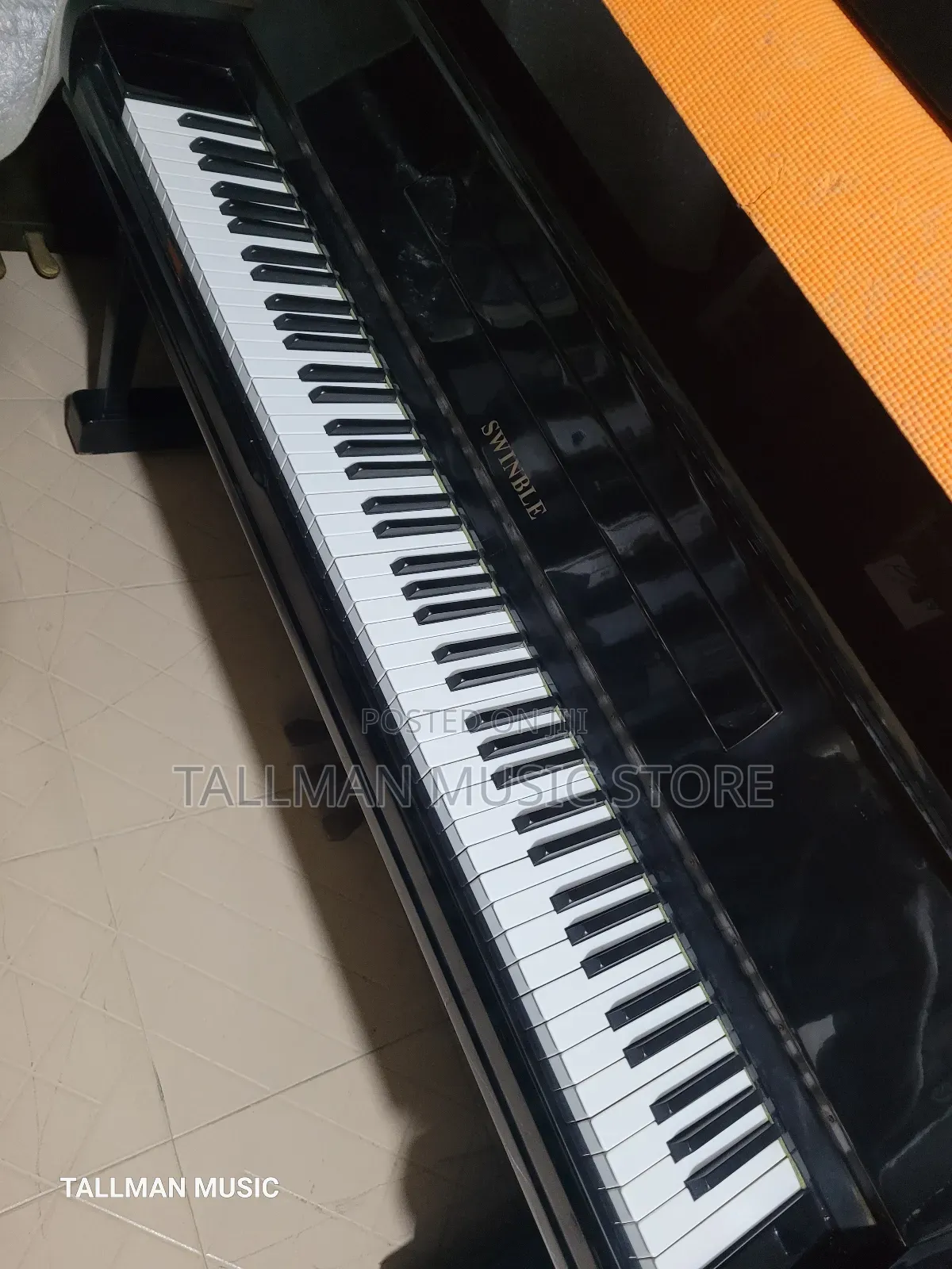 Swinble Upright Piano
