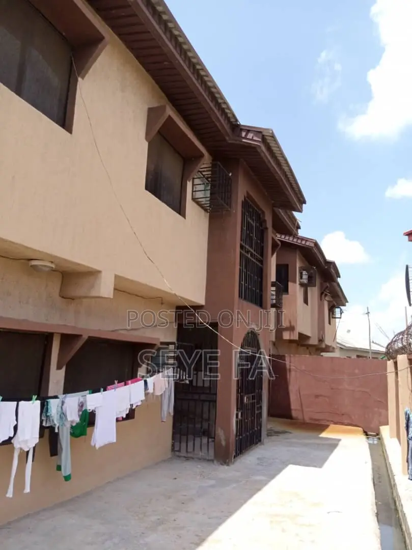 5bdrm Duplex in Salvation Estate, Oke Ira / Ajah for rent