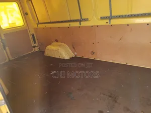 Mercedes-Benz Sprinter 2006 Yellow