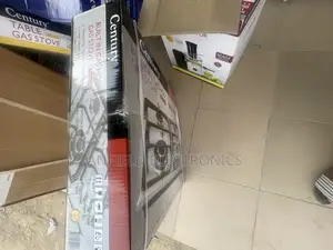 Century 4 Burner Inbuilt Gas Cooker