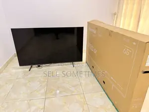 Photo - Hisense 65” Uled Smart Tv