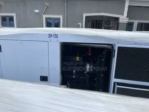Heavy-duty England Perkins Soundproof Diesel Generator150kva