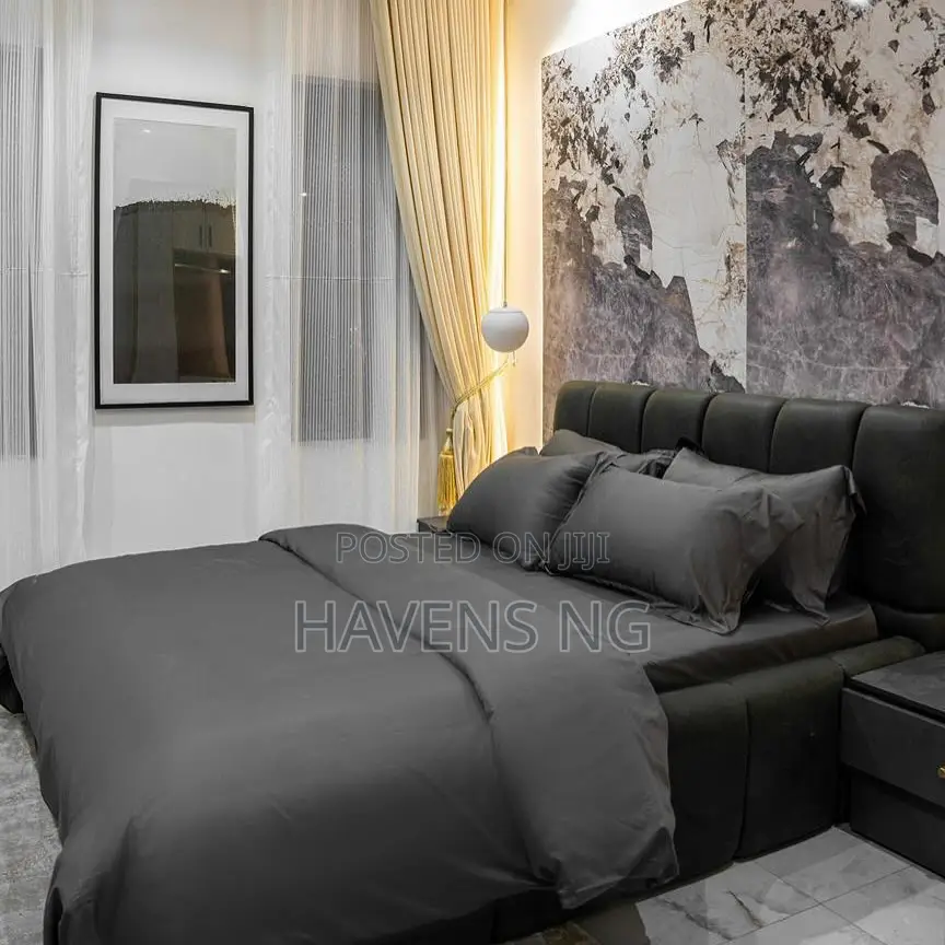 Luxury 1 Bedroom Flat