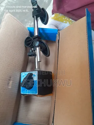 Magnetic Base With Indicators