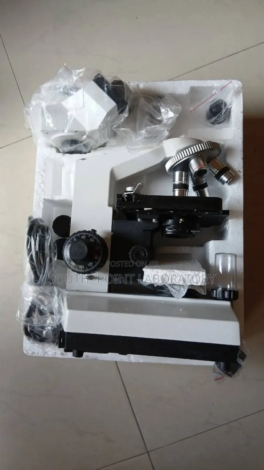 Microscope