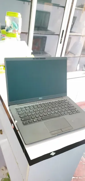 Laptop Dell Latitude 7400 16GB Intel Core I7 SSD 256GB