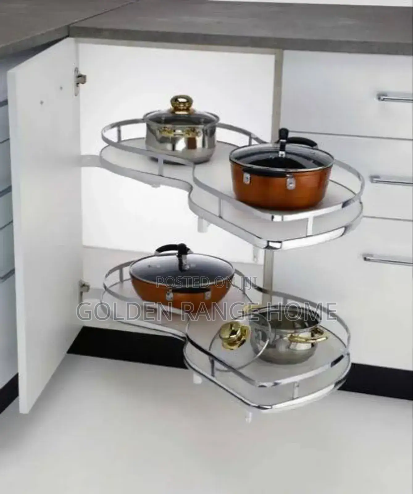 Built-in Swing Trey Magic Corner/Pot Rack