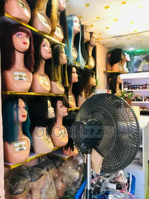 Fully Furnished Saloon Shop