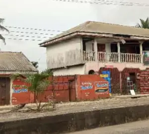 4plots of Fenced Land With Building for Sale