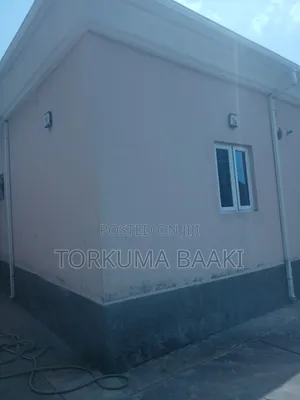 3bdrm Bungalow in Efab Verizon, Gwarinpa for rent