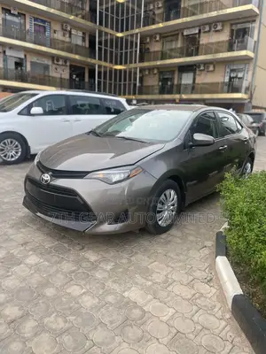 Toyota Corolla LE ECO 4dr Sedan (1.8L 4cyl CVT) 2017 Brown
