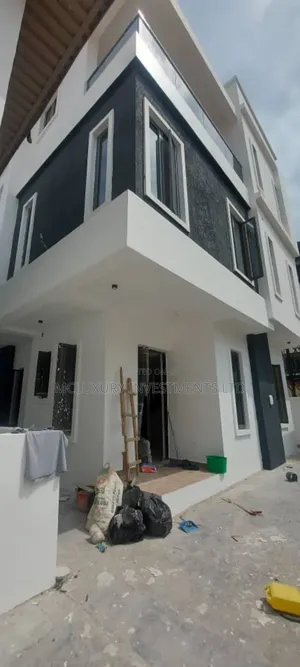 5bdrm House in Phase 1, Lekki for rent