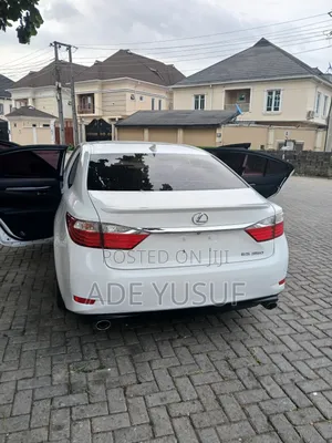 Lexus ES 350 FWD 2014 White