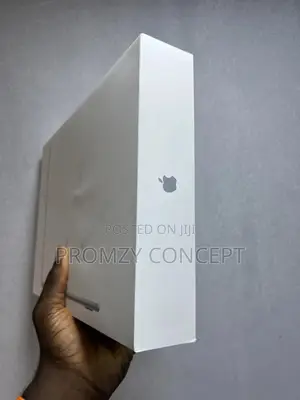 New Laptop Apple MacBook Air 16GB Apple M4 SSD 512GB