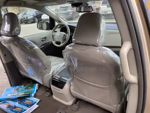 Toyota Sienna XLE 7 Passenger Mobility 2012 Gold