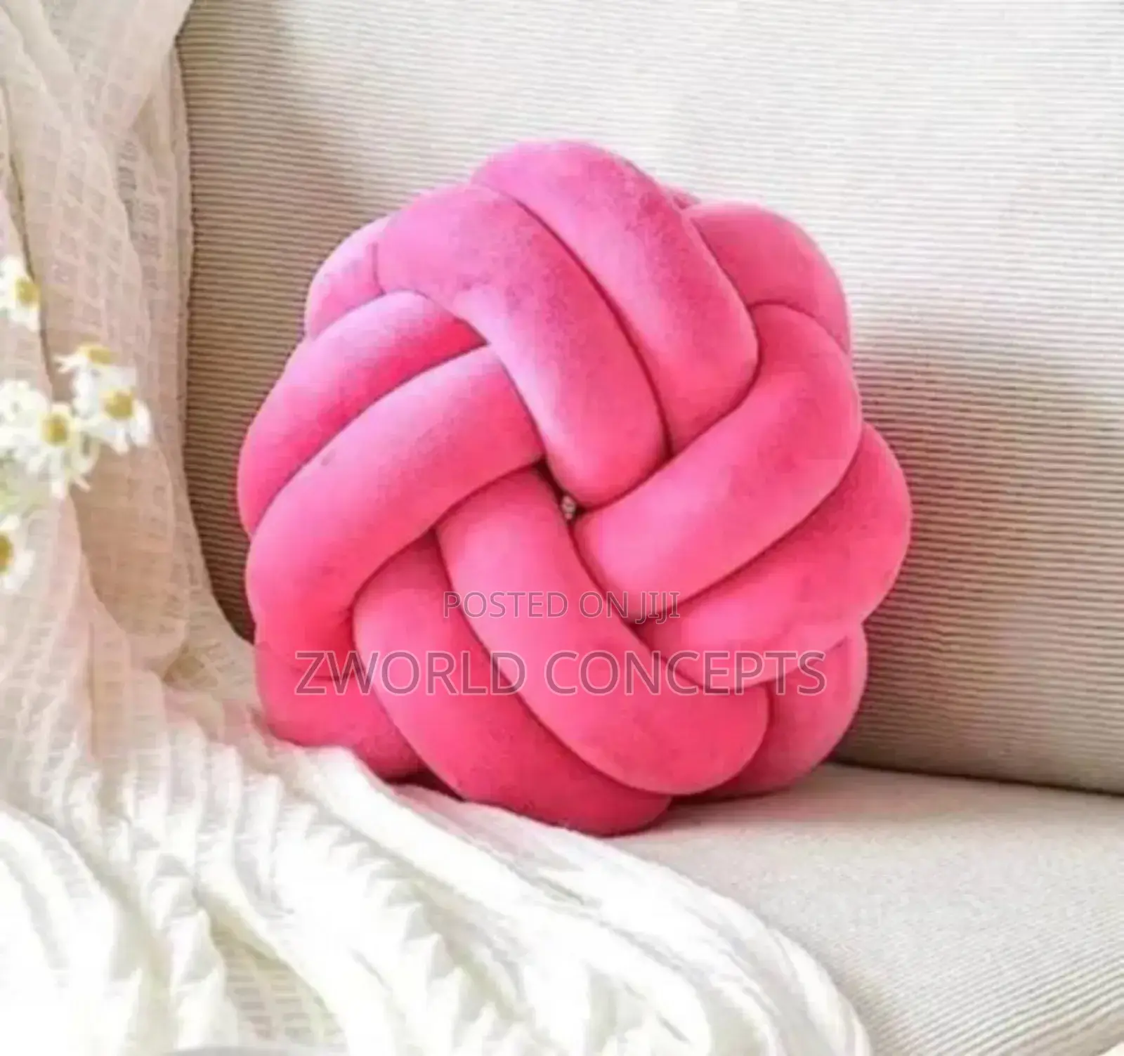 Quality Knotted Balled Throw Pillows