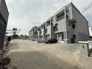 4bdrm Townhouse/Terrace in Durumi for sale
