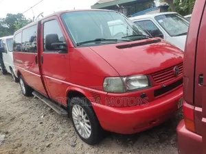Volkswagen Transporter 2005 Red