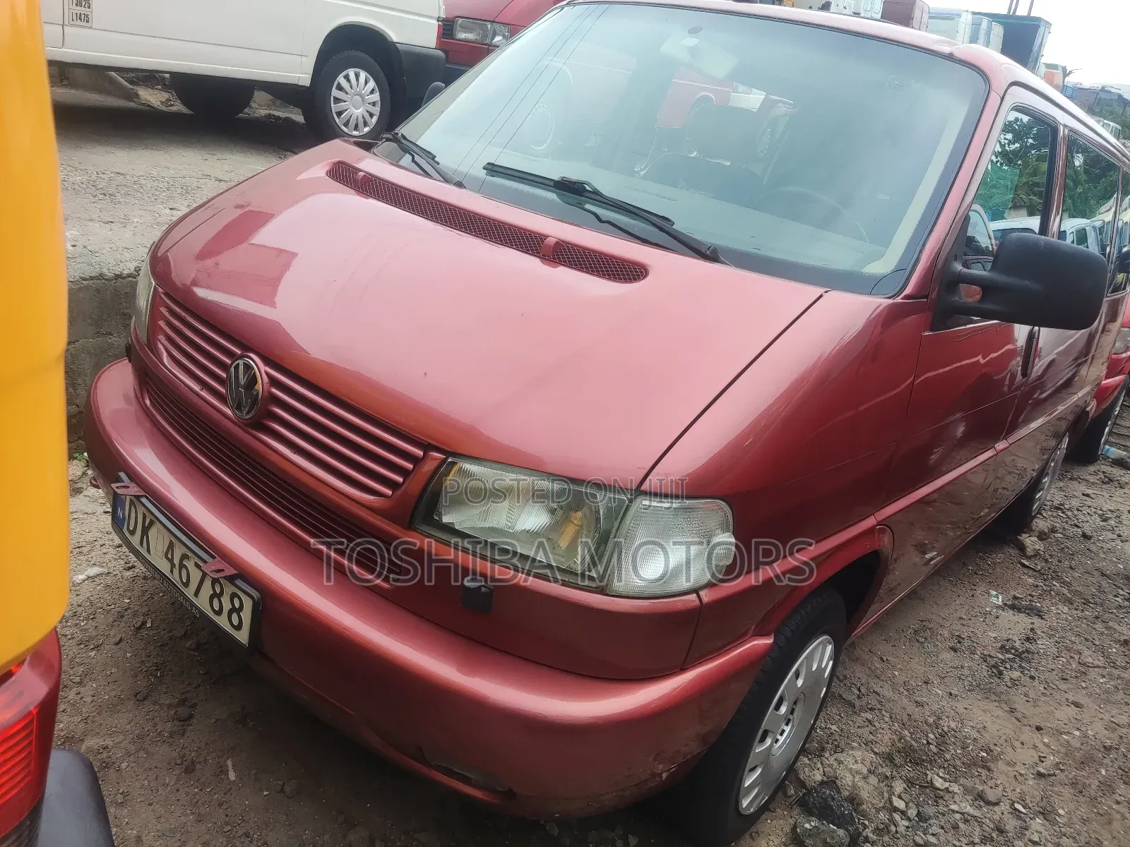 Volkswagen Transporter 2004 Red