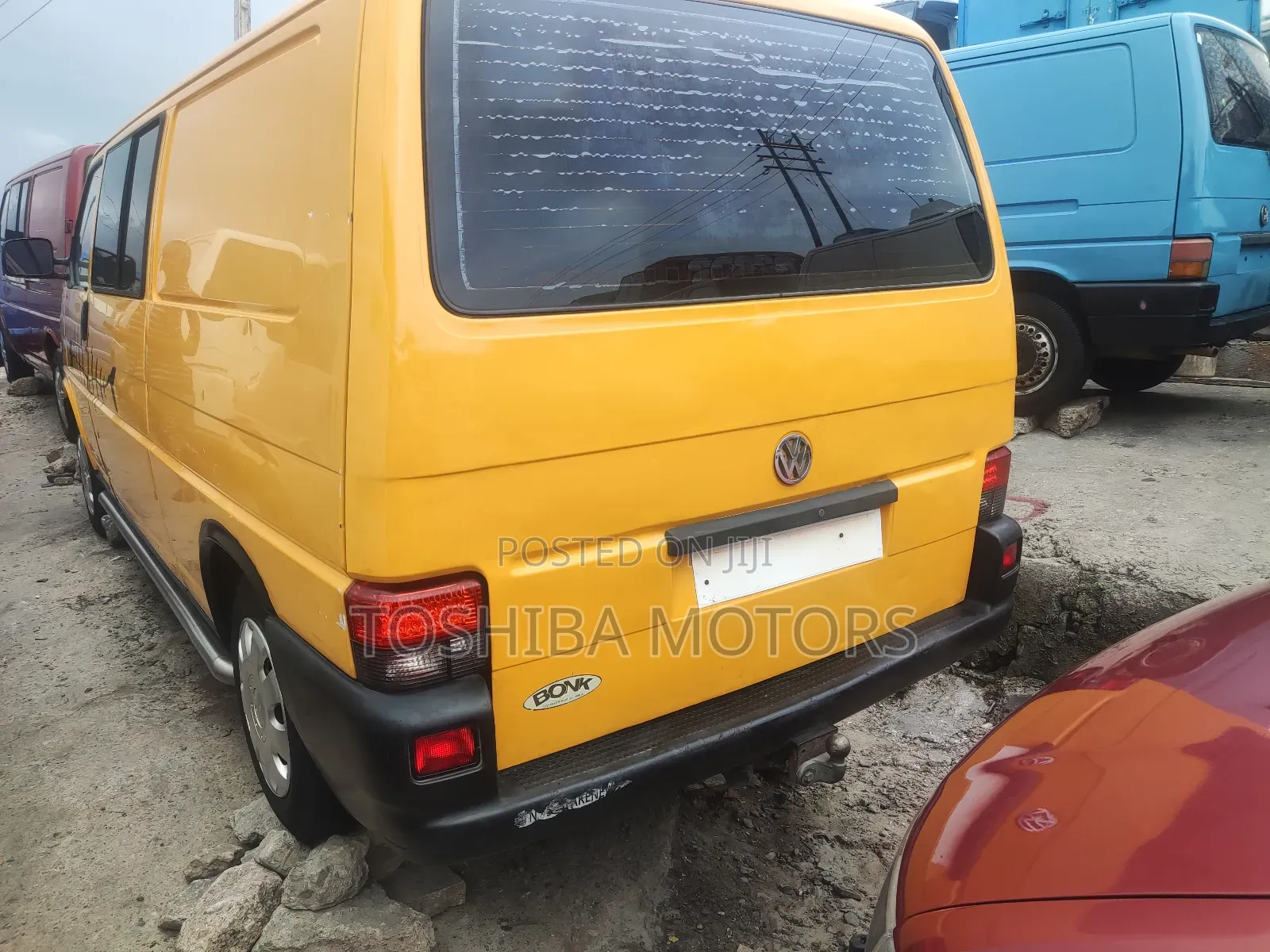 Volkswagen Transporter 2005 Yellow