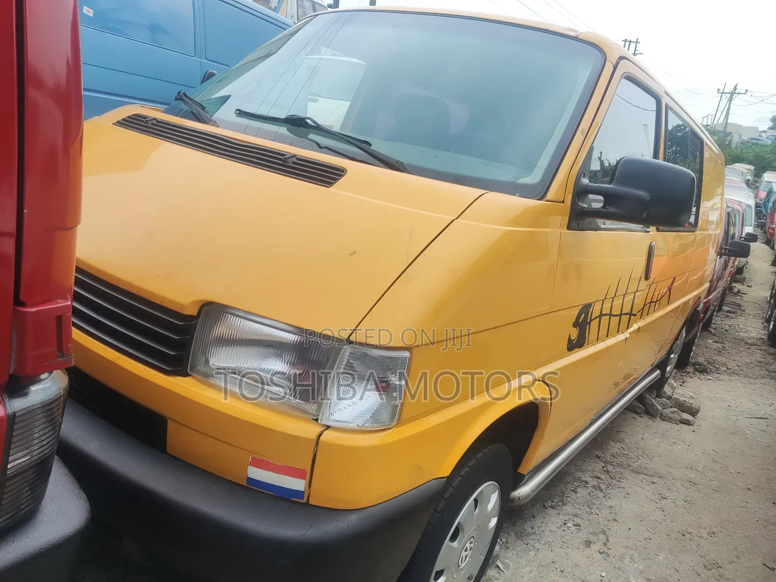 Volkswagen Transporter 2005 Yellow