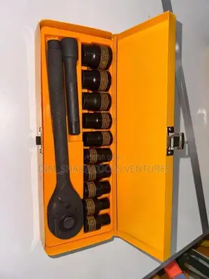 Tatnad 24pcs.Bjc 1/2" Ratchet and Socket Set