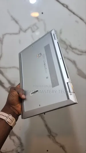 Laptop HP EliteBook 830 G8 1GB Intel Core i7 SSD 512GB