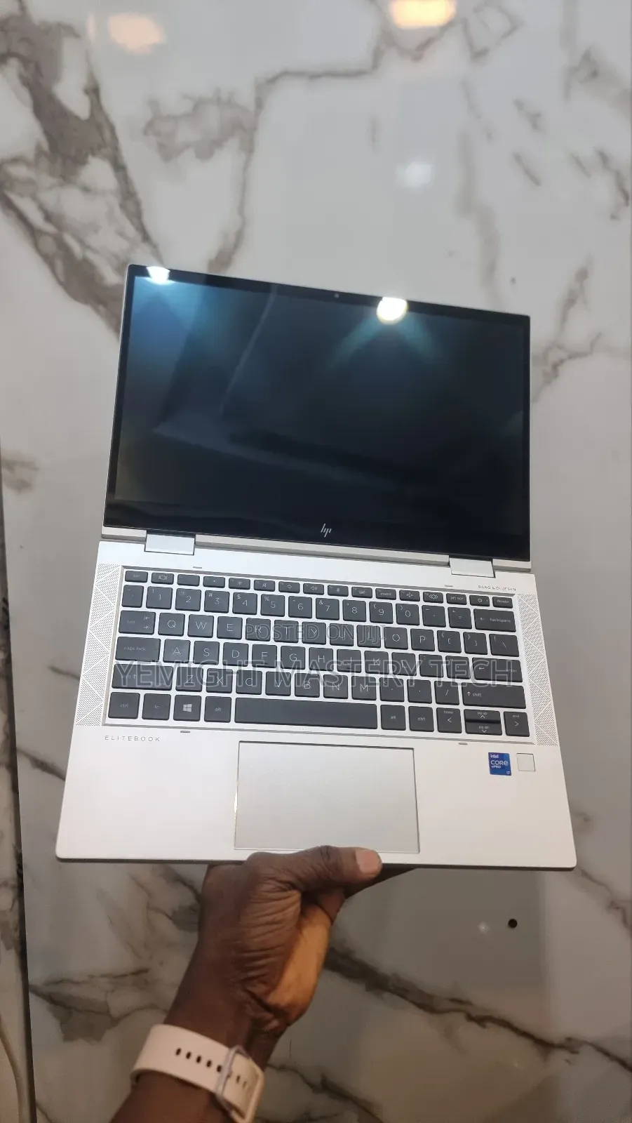 Laptop HP EliteBook 830 G8 1GB Intel Core i7 SSD 512GB