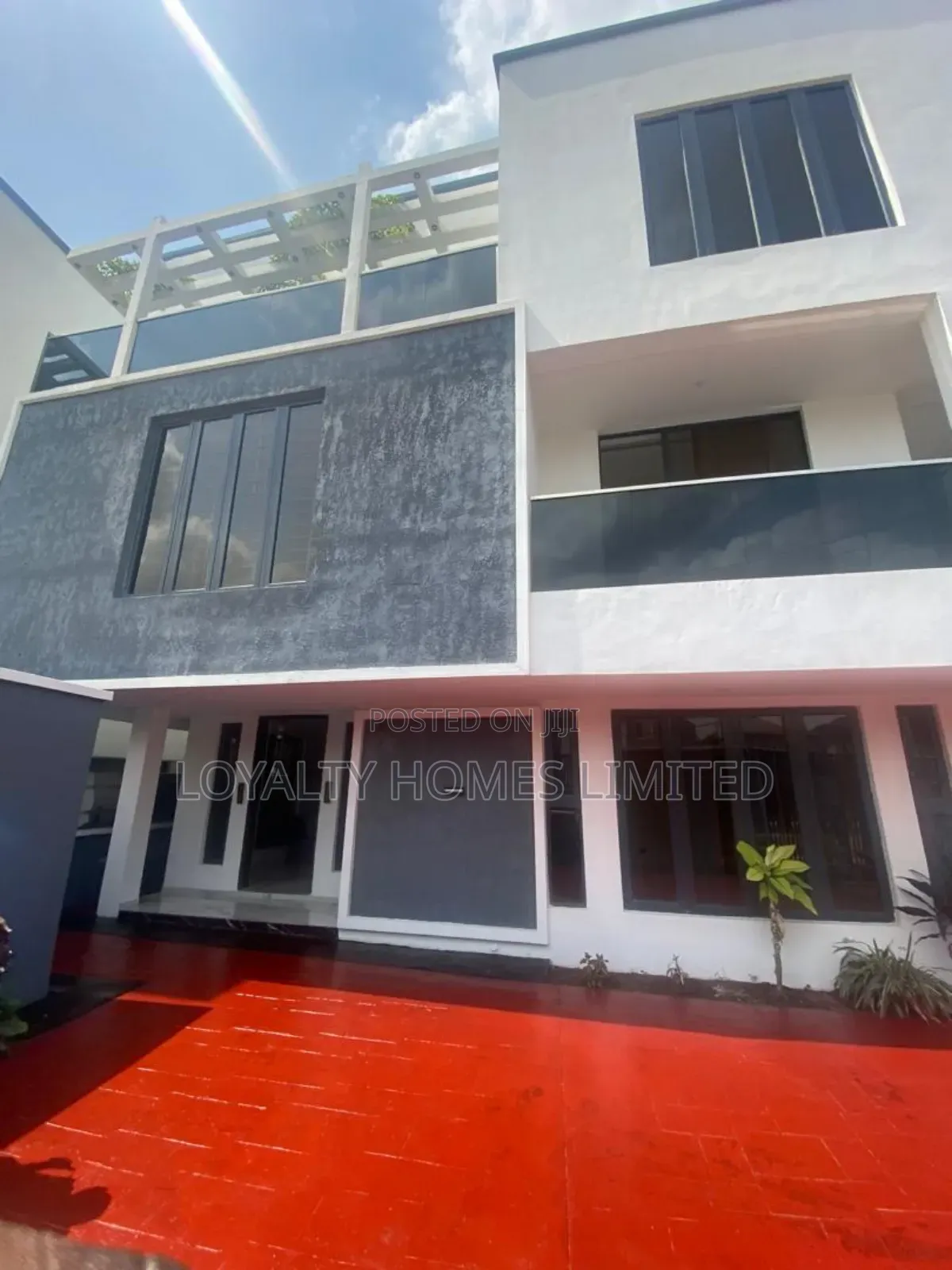 5bdrm Duplex in Phase 1, Ikeja for sale