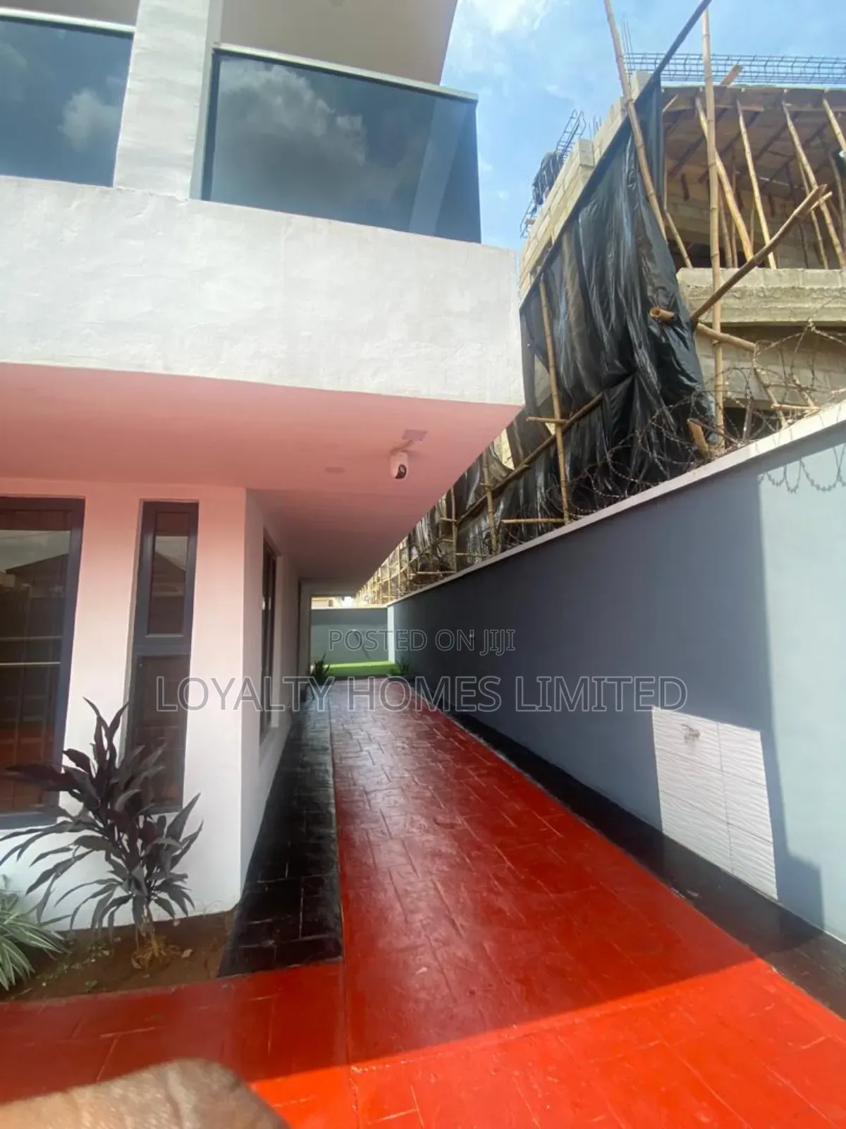 5bdrm Duplex in Phase 1, Ikeja for sale