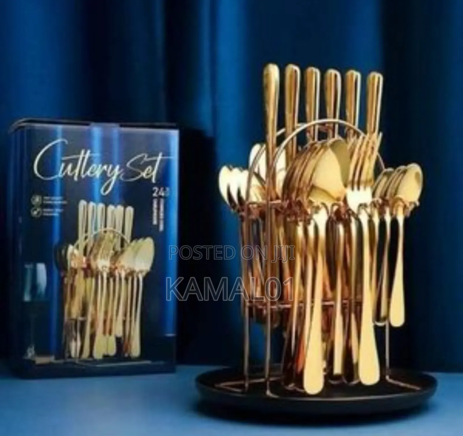 24pics - Gold Spoon Set