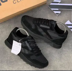 Unisex Reebok Wear 