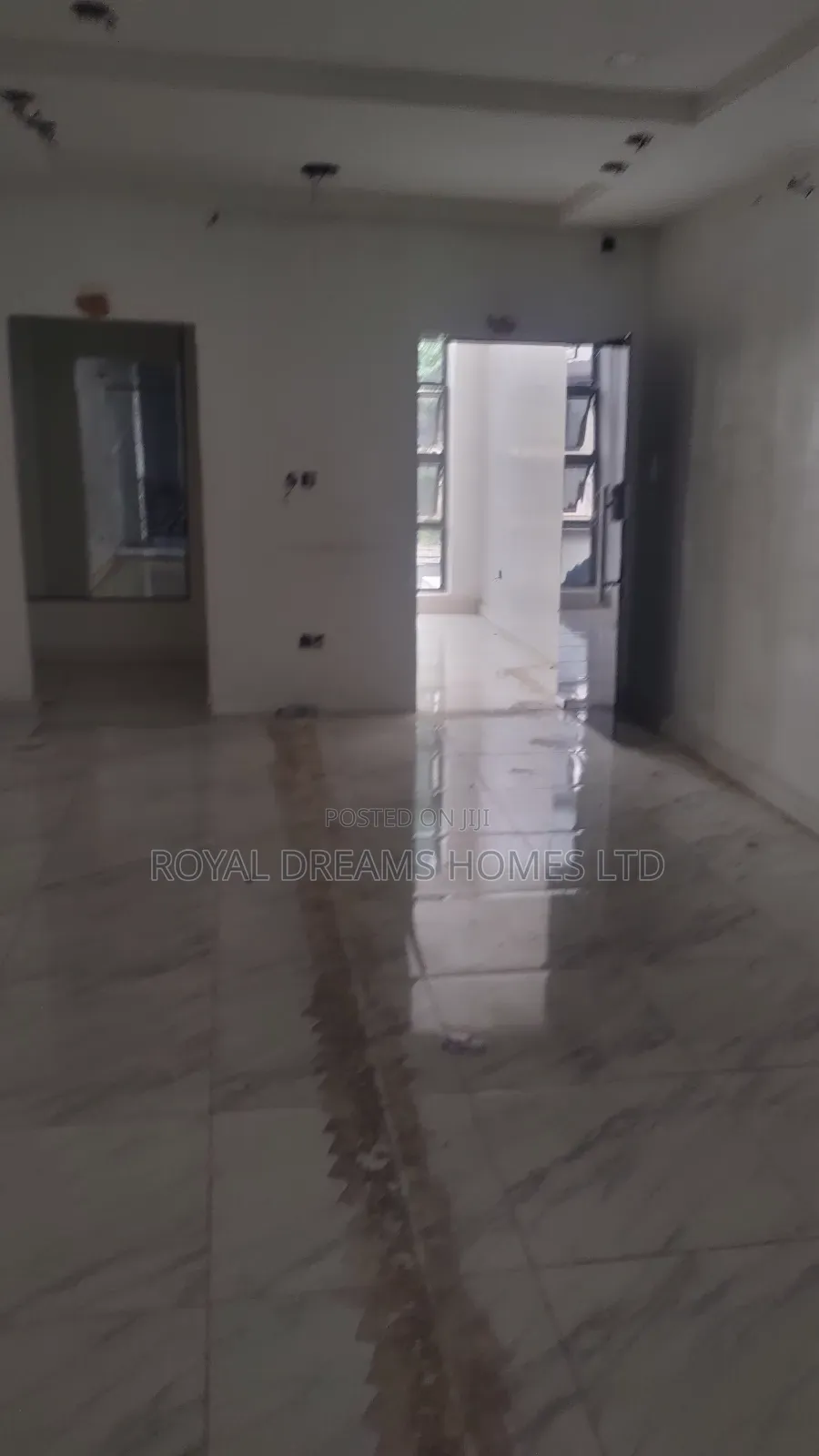 Shop Space 65 SQM Wuse2