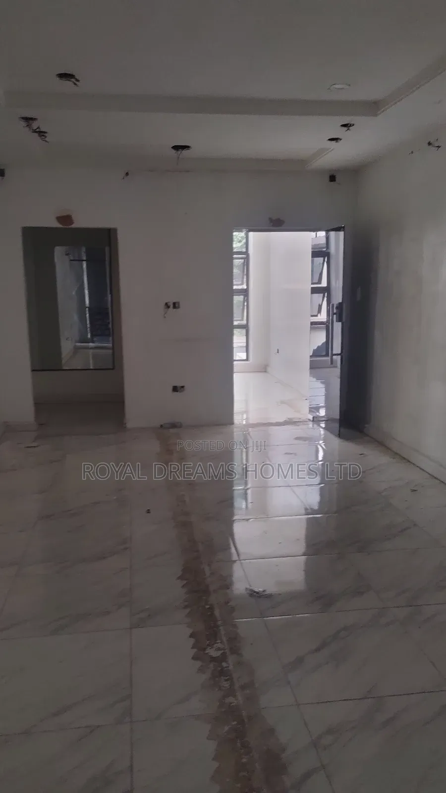 Shop Space 65 SQM Wuse2