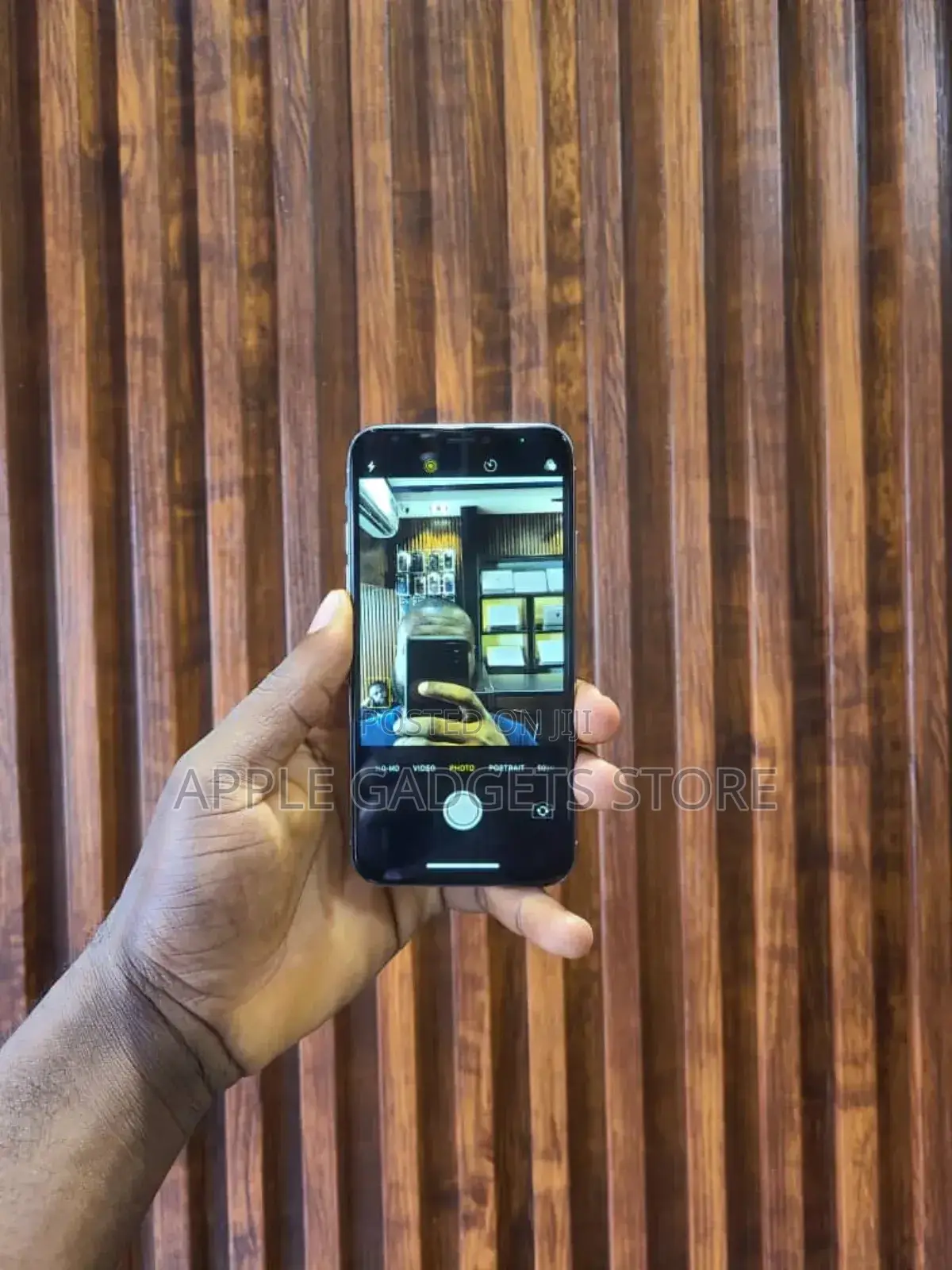 Apple iPhone X 64 GB