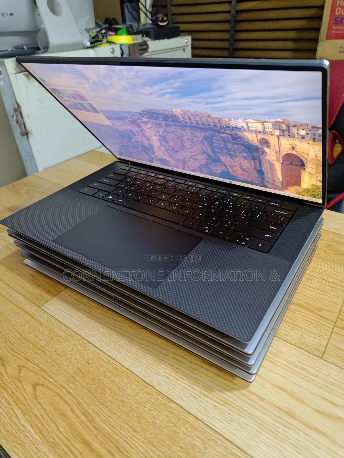 Laptop Dell Precision 5550 16GB Intel Core I5 SSD 256GB
