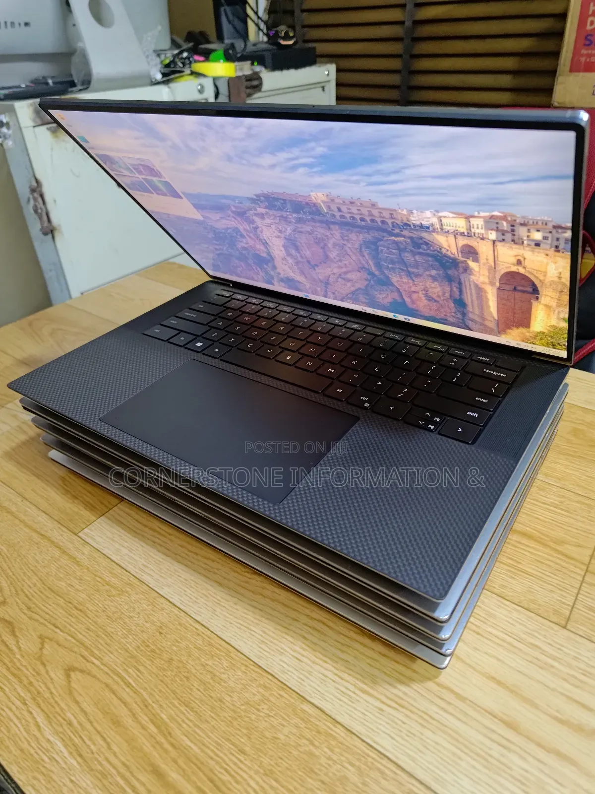 Laptop Dell Precision 5550 16GB Intel Core I5 SSD 256GB