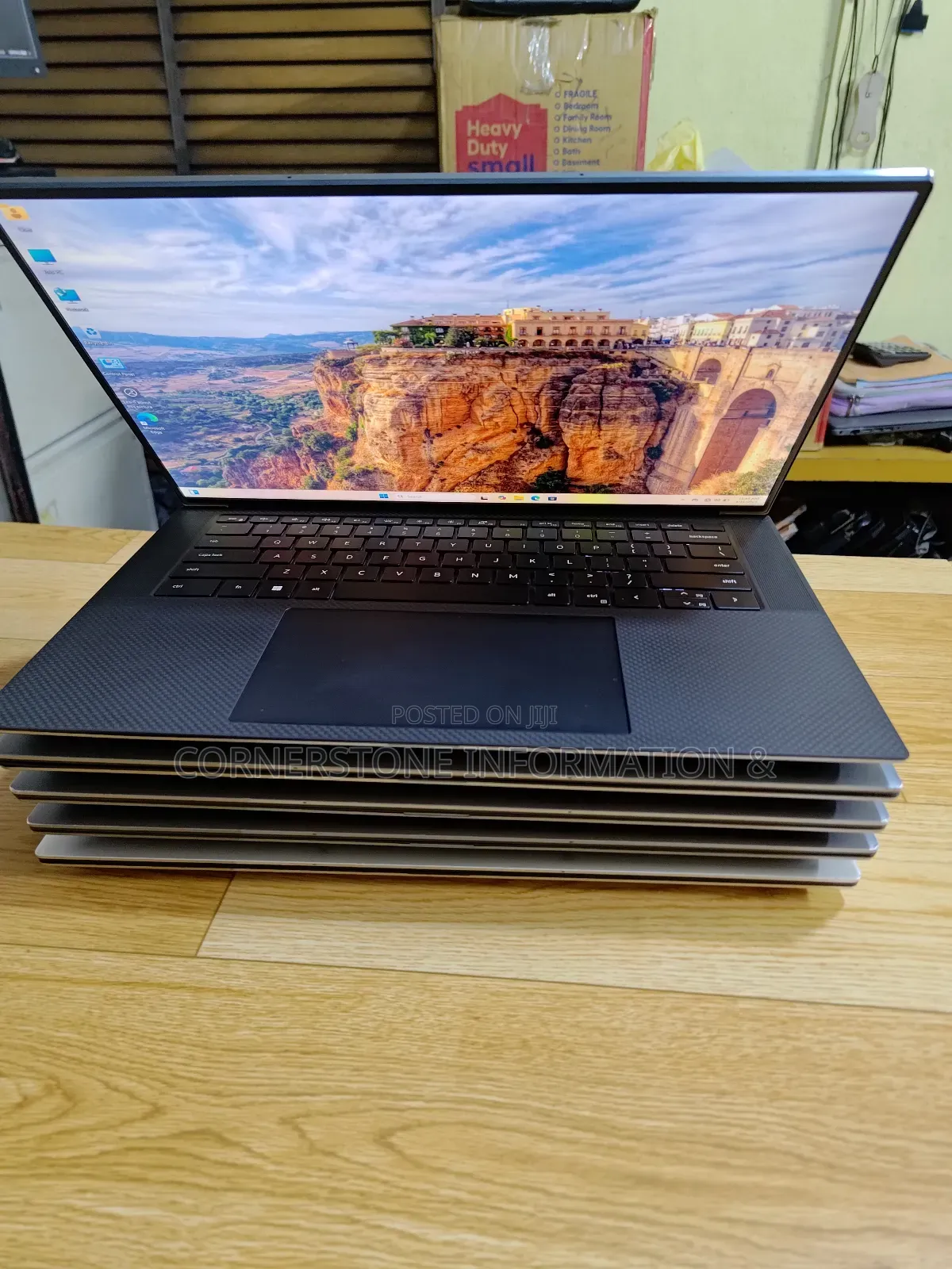 Laptop Dell Precision 5550 16GB Intel Core I5 SSD 256GB