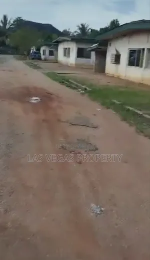 4bdrm Block of Flats in Owerri for sale