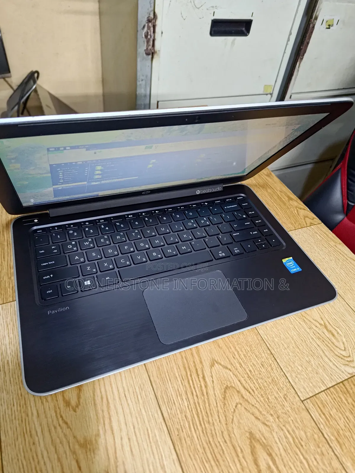 Laptop HP Pavilion 13 4GB Intel Core I3 SSD 128GB