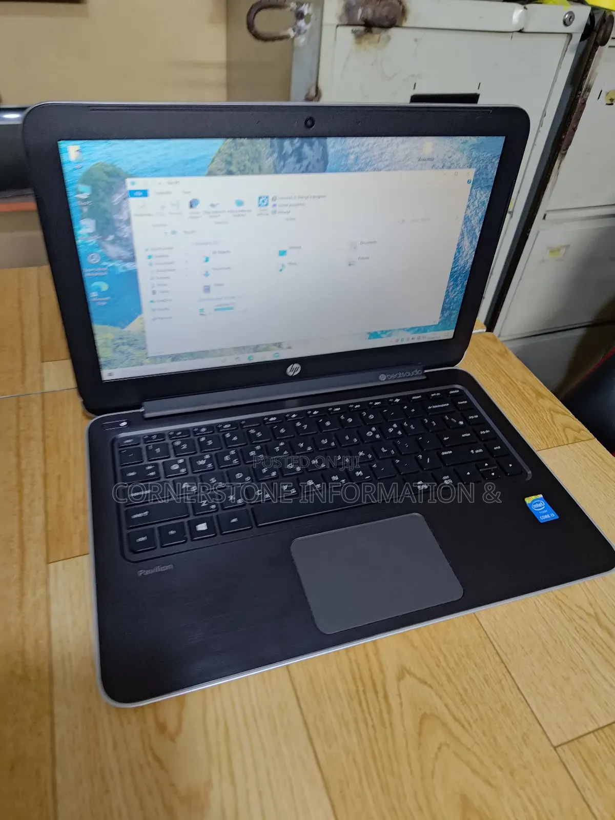 Laptop HP Pavilion 13 4GB Intel Core I3 SSD 128GB